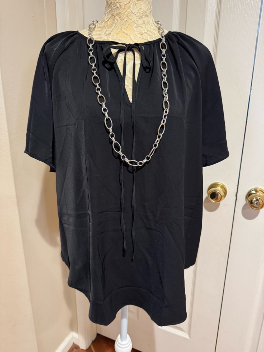 Women's Black Tie-Neck Short Sleeve Blouse with Keyhole